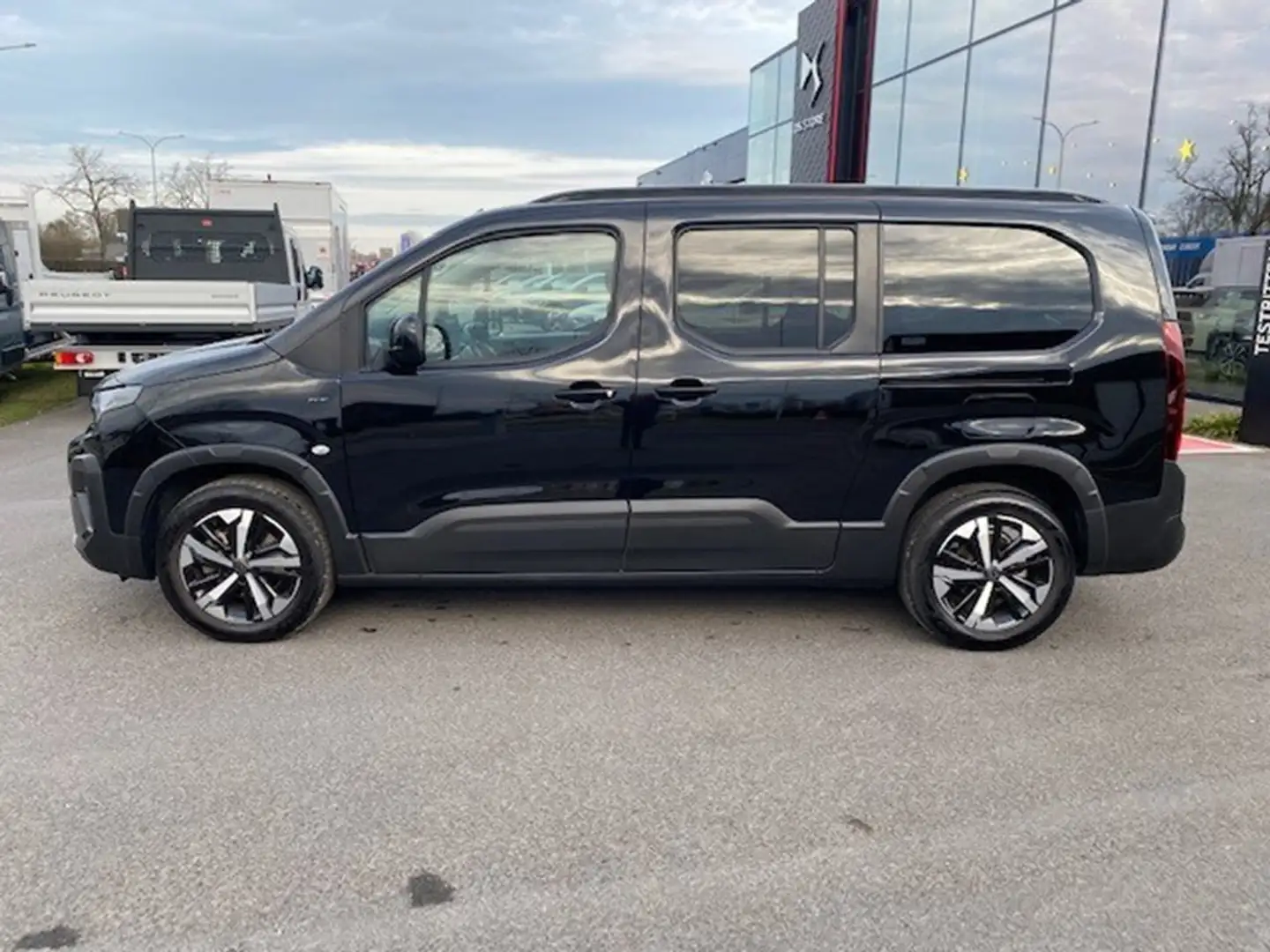 Peugeot Rifter Long GT 1.5 HDI Automaat 7pl Zwart - 2