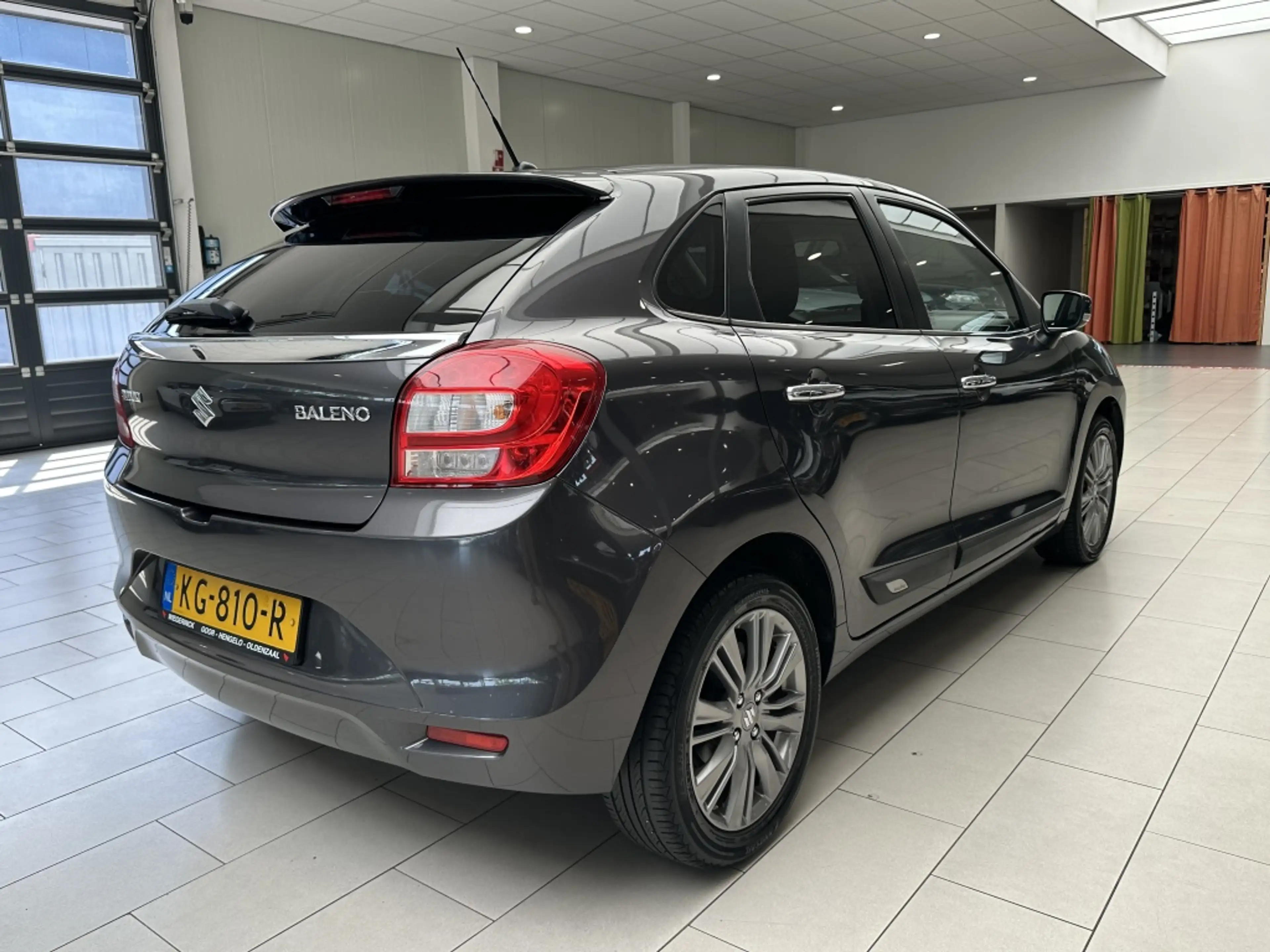 Suzuki Baleno 1.0 Boosterjet High Executive [ CLIMA I APPLE CARP — photo 3
