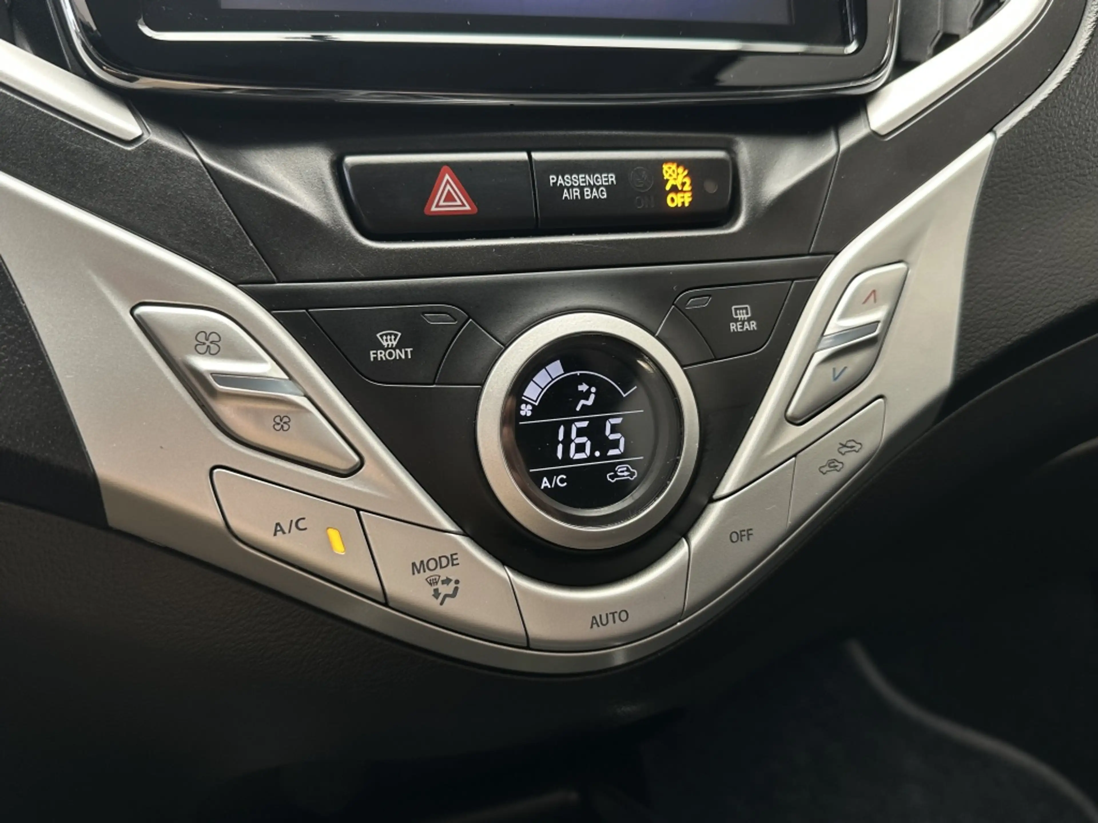 Suzuki Baleno 1.0 Boosterjet High Executive [ CLIMA I APPLE CARP — photo 16