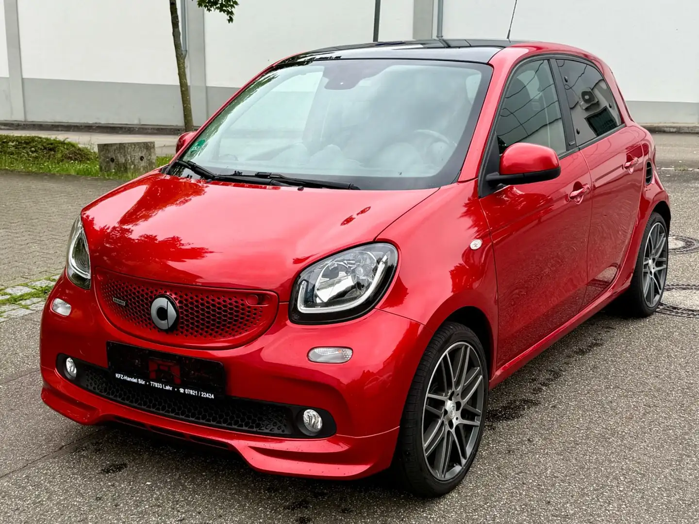 smart forFour Brabus TÜV NEU/NAVI/R-CAM/TEMP./PANO/LED Rouge - 1