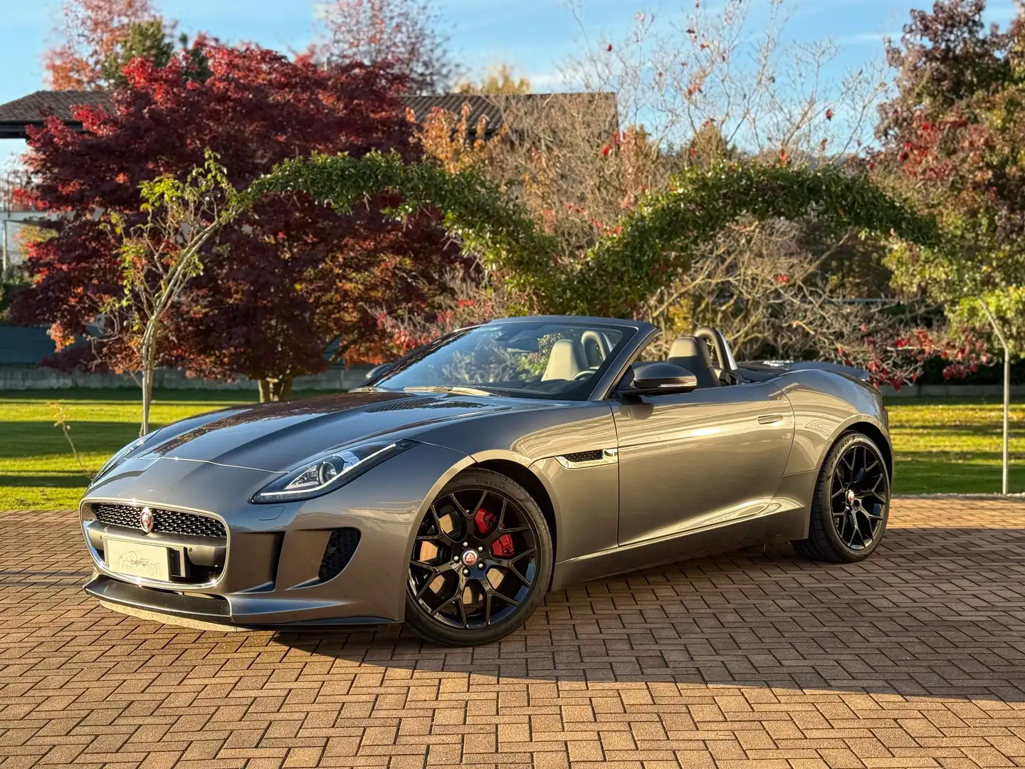 Jaguar F-Type F-Type Convertibile Cabrio 3.0 V6 auto E6 Grigio - 1