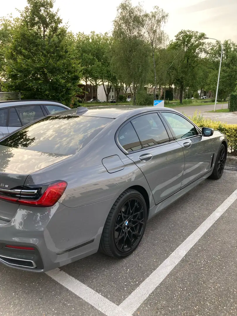 BMW 745 745i Grijs - 2