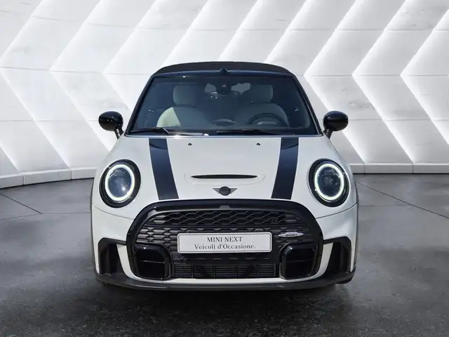 Mini Cooper Cooper view 2