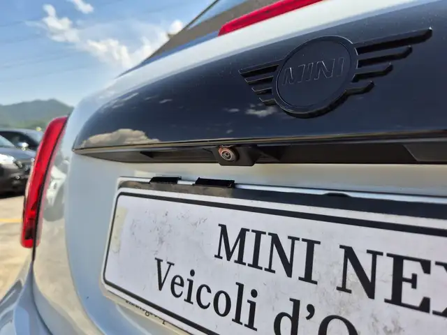 Mini Cooper Cooper view 13