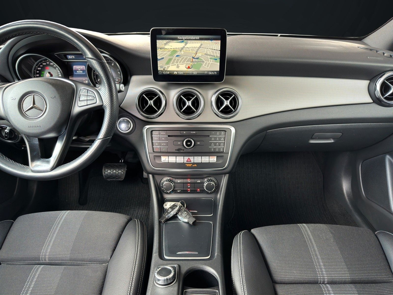 Mercedes-Benz GLA 200 CGI URBAN NAVI-KAMERA-LED-TOTWINKEL — photo 10