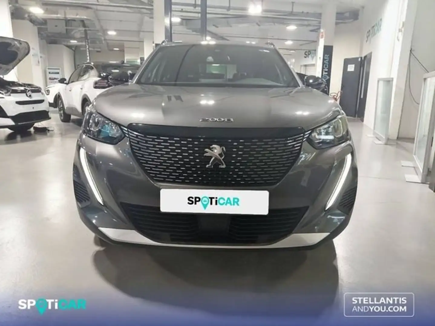 Peugeot 2008 1.2 PureTech S&S Allure Pack 100 Gris - 2