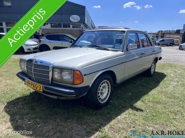 Mercedes-Benz 280 200-280 230 E APK tot: 07-02-2027