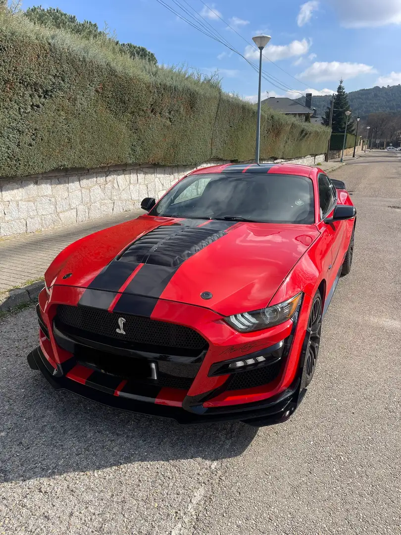 Ford Mustang 3.7 V6 Coupé Rojo - 2