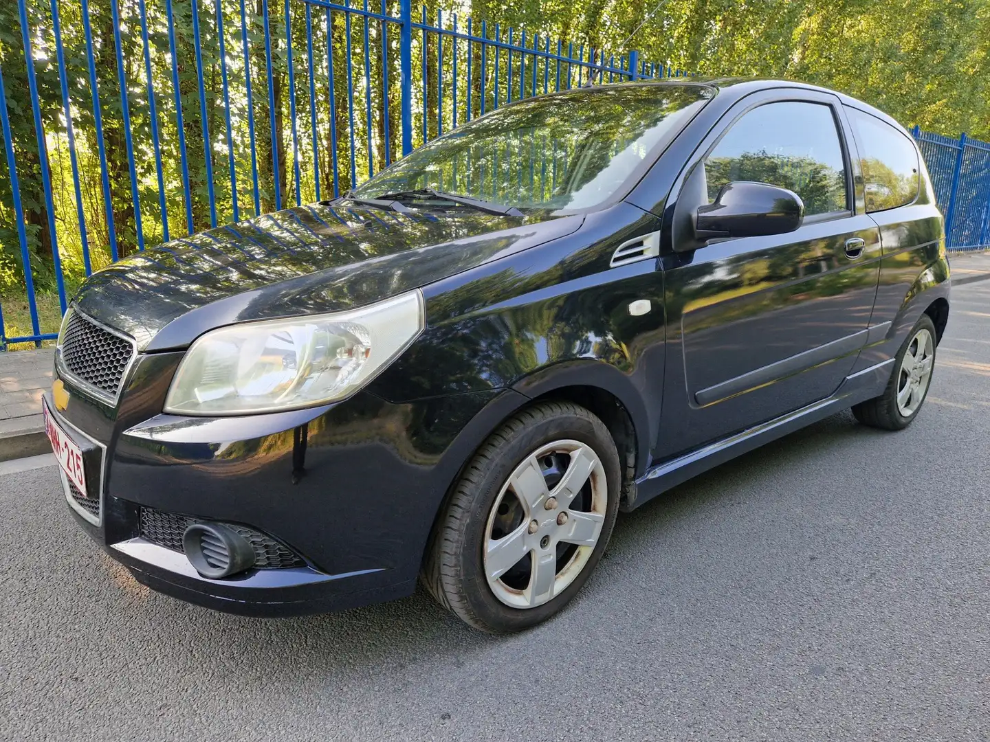 Chevrolet Aveo hatchback 1.2i LS CLIM Noir - 1
