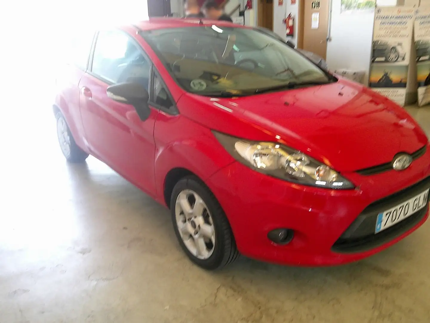 Ford Fiesta 1.6TDCi Trend Rojo - 2