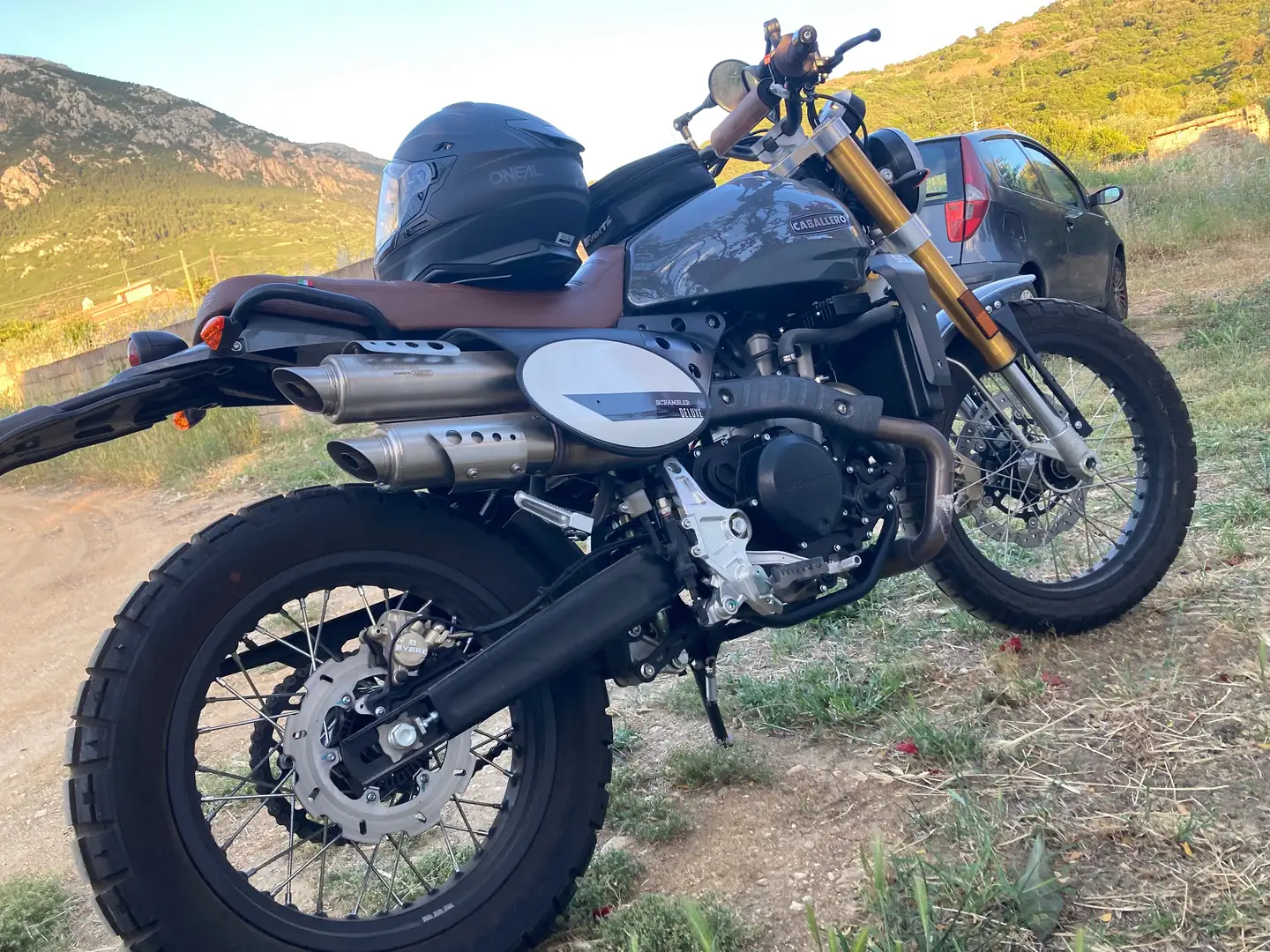 Fantic Caballero 500 Deluxe Šedá - 2