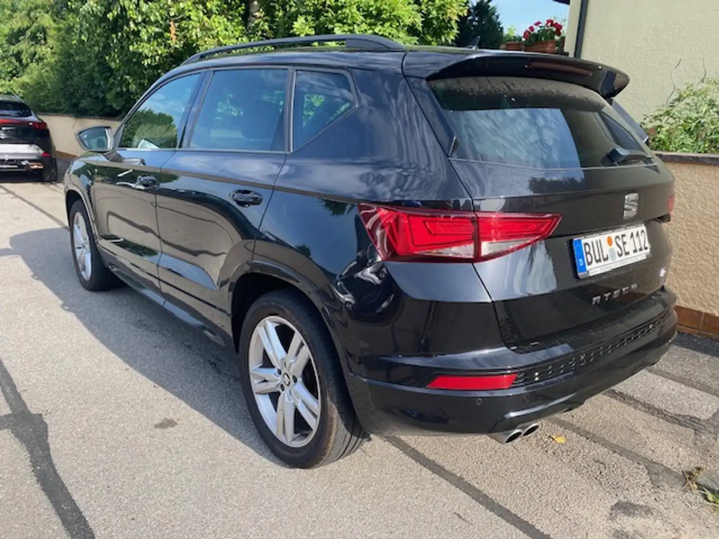 SEAT Ateca Ateca 2.0 TDI 4Drive FR AHK DSG Schwarz - 2