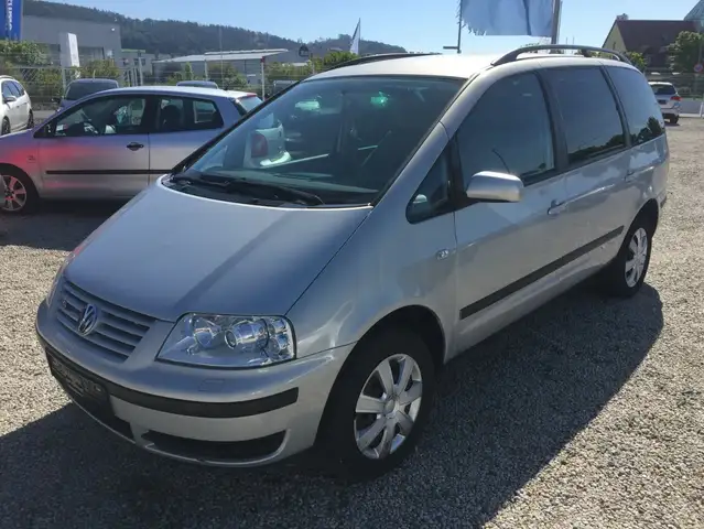 Volkswagen Sharan Family V6,Klima,Temp.,Aut.,AHK.,Tüv 08/27!