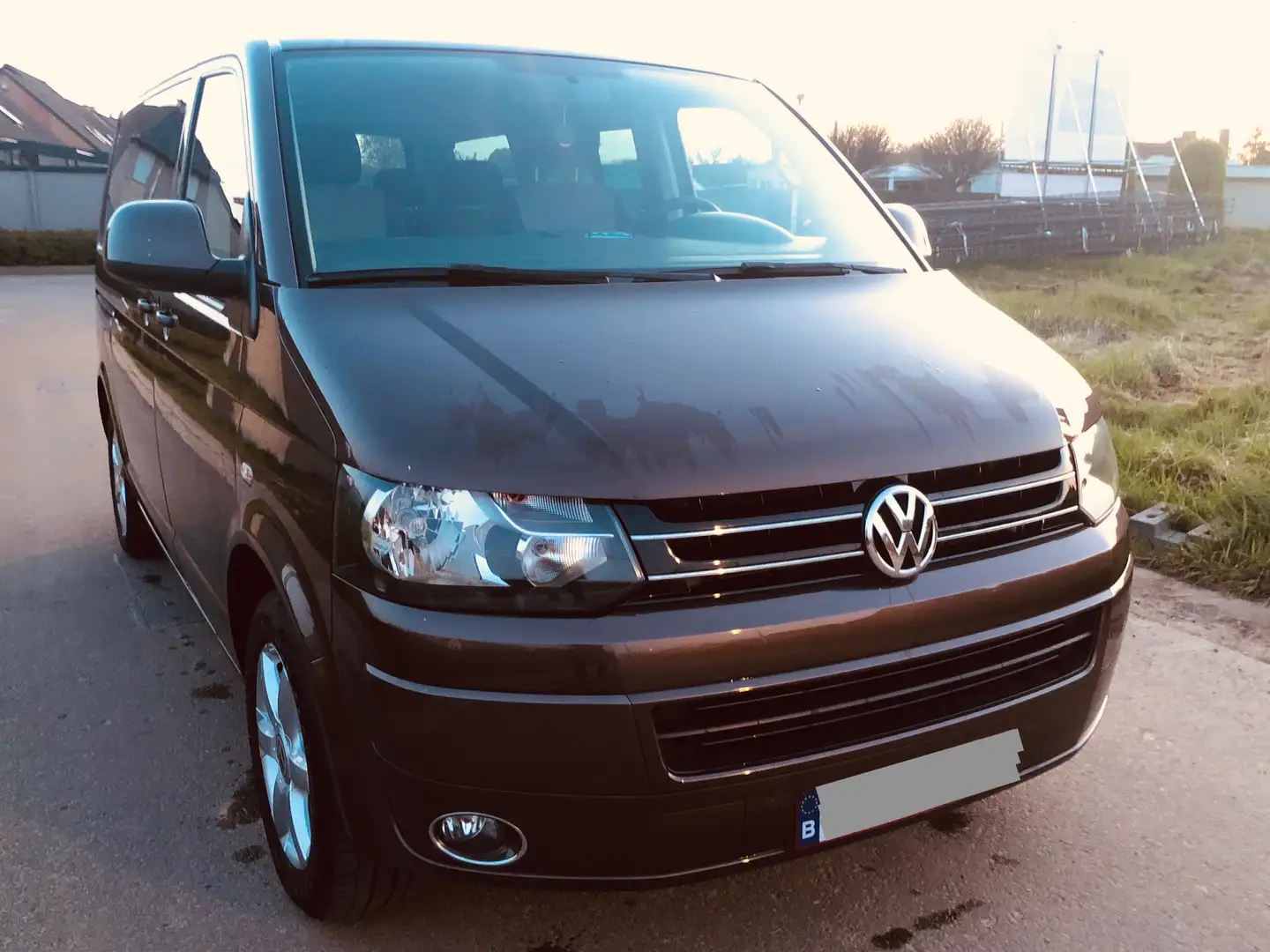 Volkswagen T5 Multivan Multivan Startline Brun - 1