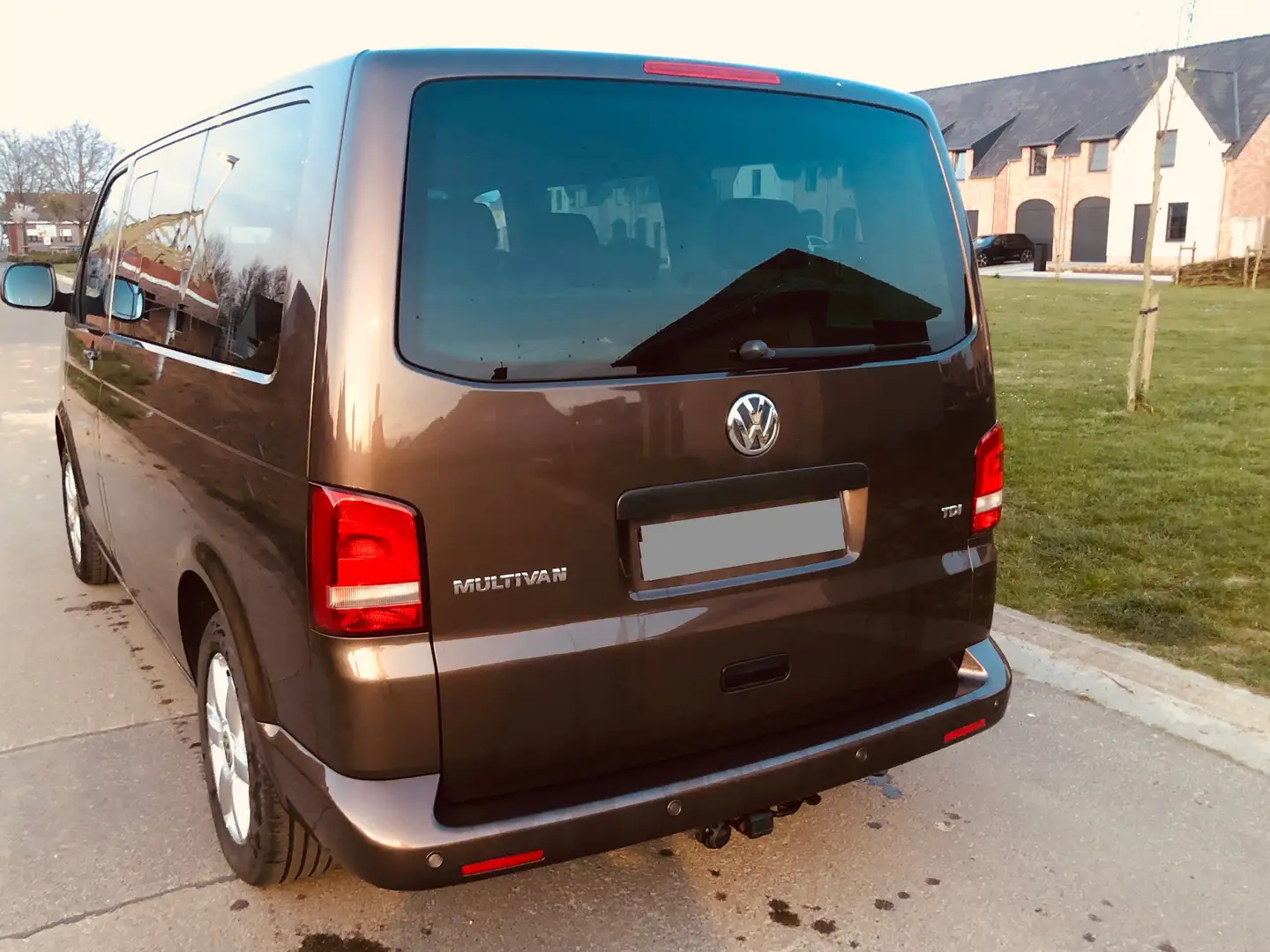 Volkswagen T5 Multivan Multivan Startline Brun - 2