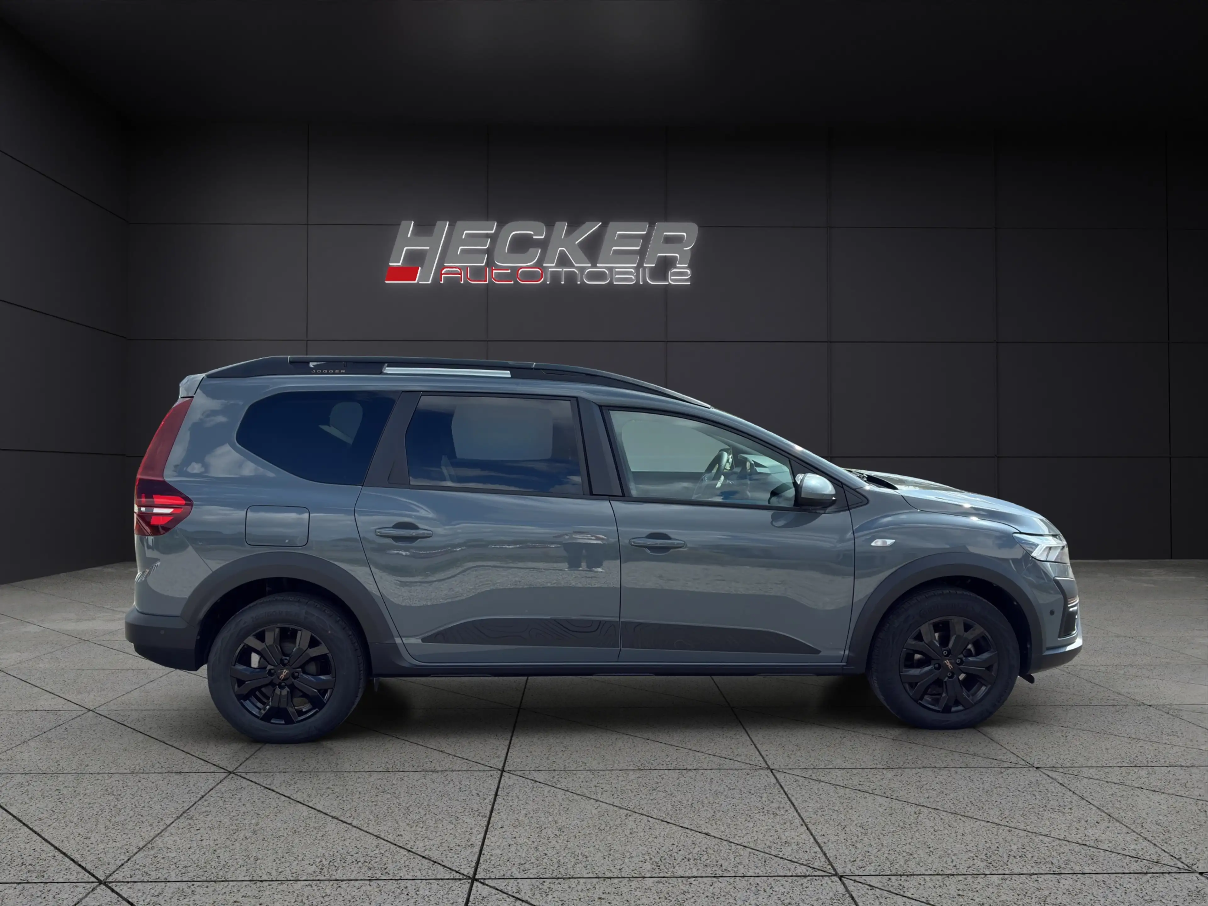Dacia Jogger 1.0 TCe 110 Extreme+  *Klimaautomatik*PDC* — photo 7