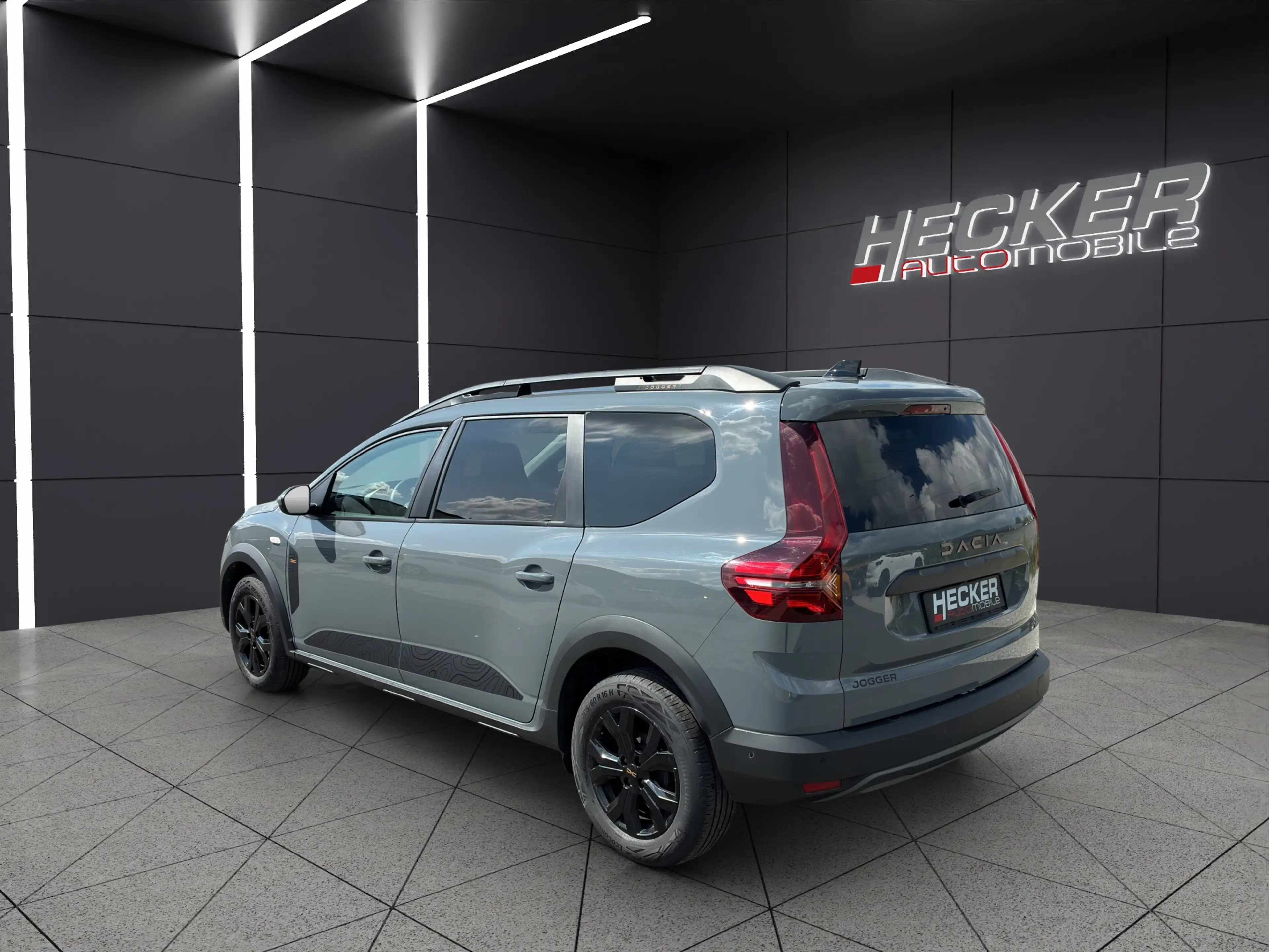 Dacia Jogger 1.0 TCe 110 Extreme+  *Klimaautomatik*PDC* — photo 4