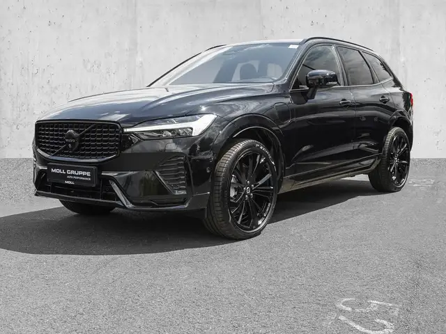 Volvo XC60 view 2