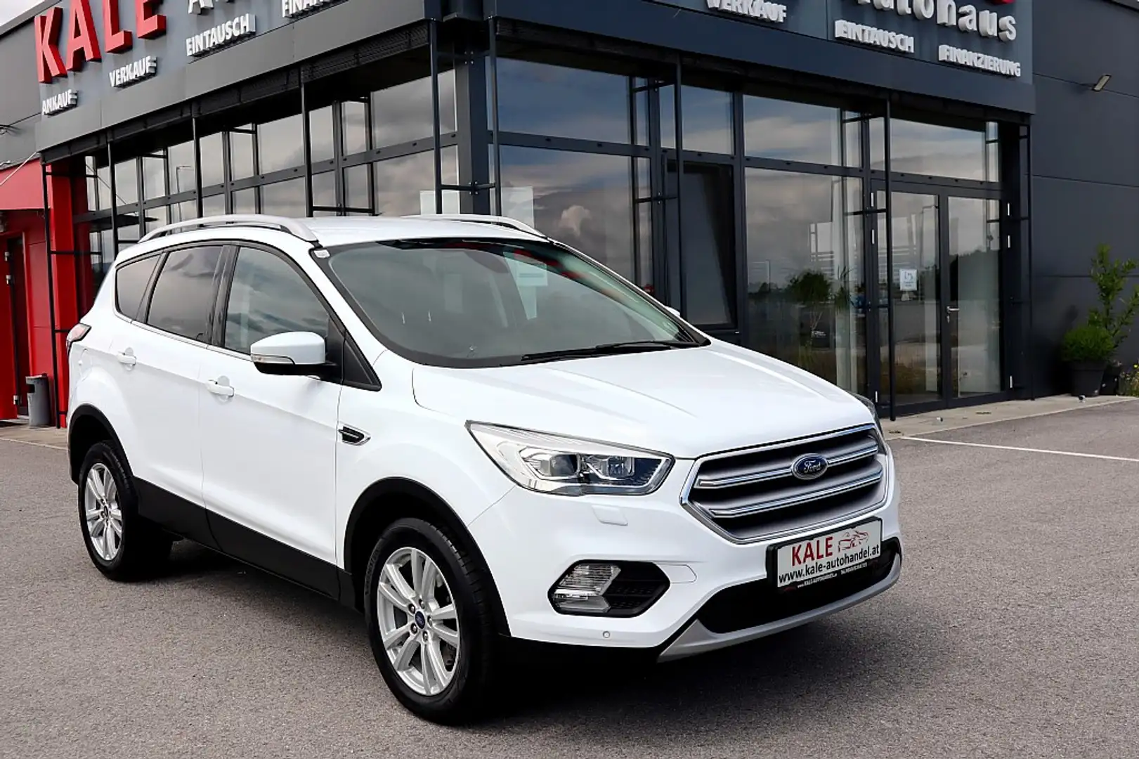Ford Kuga 1,5 TDCi Titanium Start/Stop*1.Besitz*Xenon* Weiß - 2