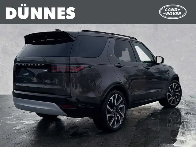 Land Rover Discovery view 2
