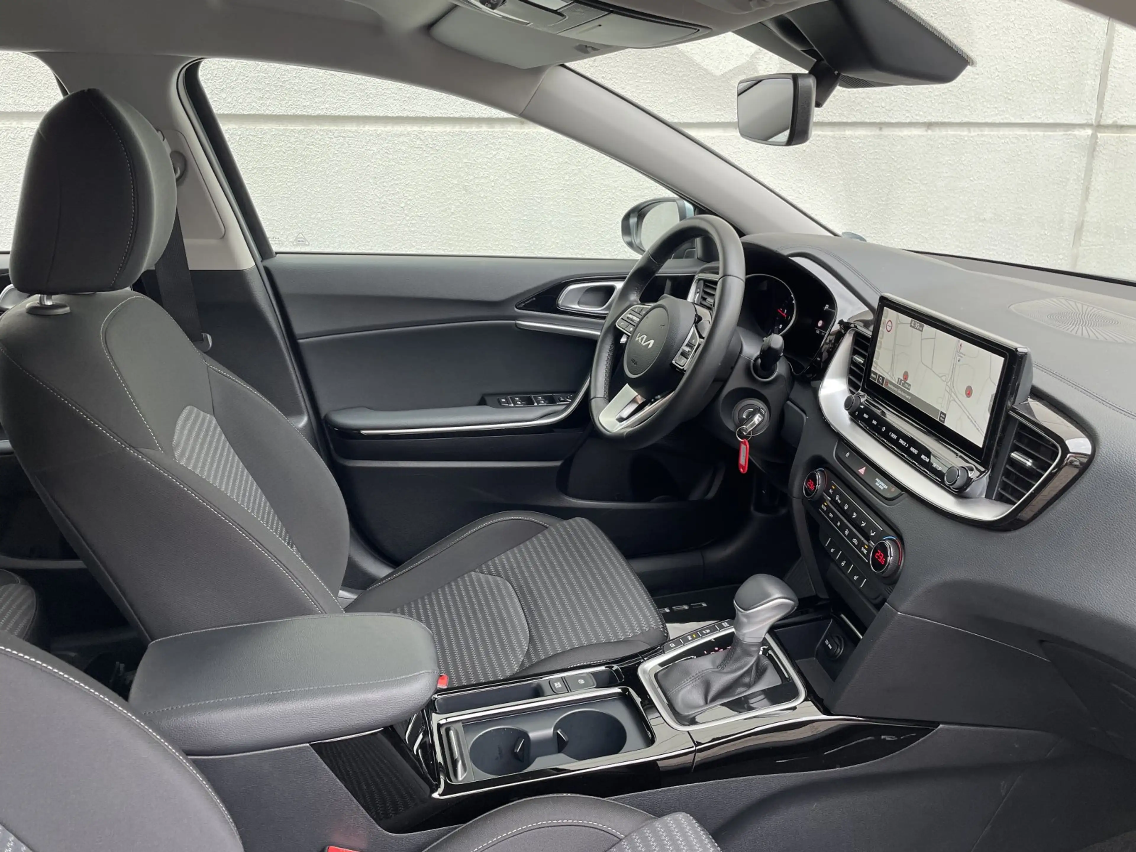 Kia Ceed / cee'd ceed Sportswagon 1.6 CRDi DCT Mild Hybrid  Vision — photo 10