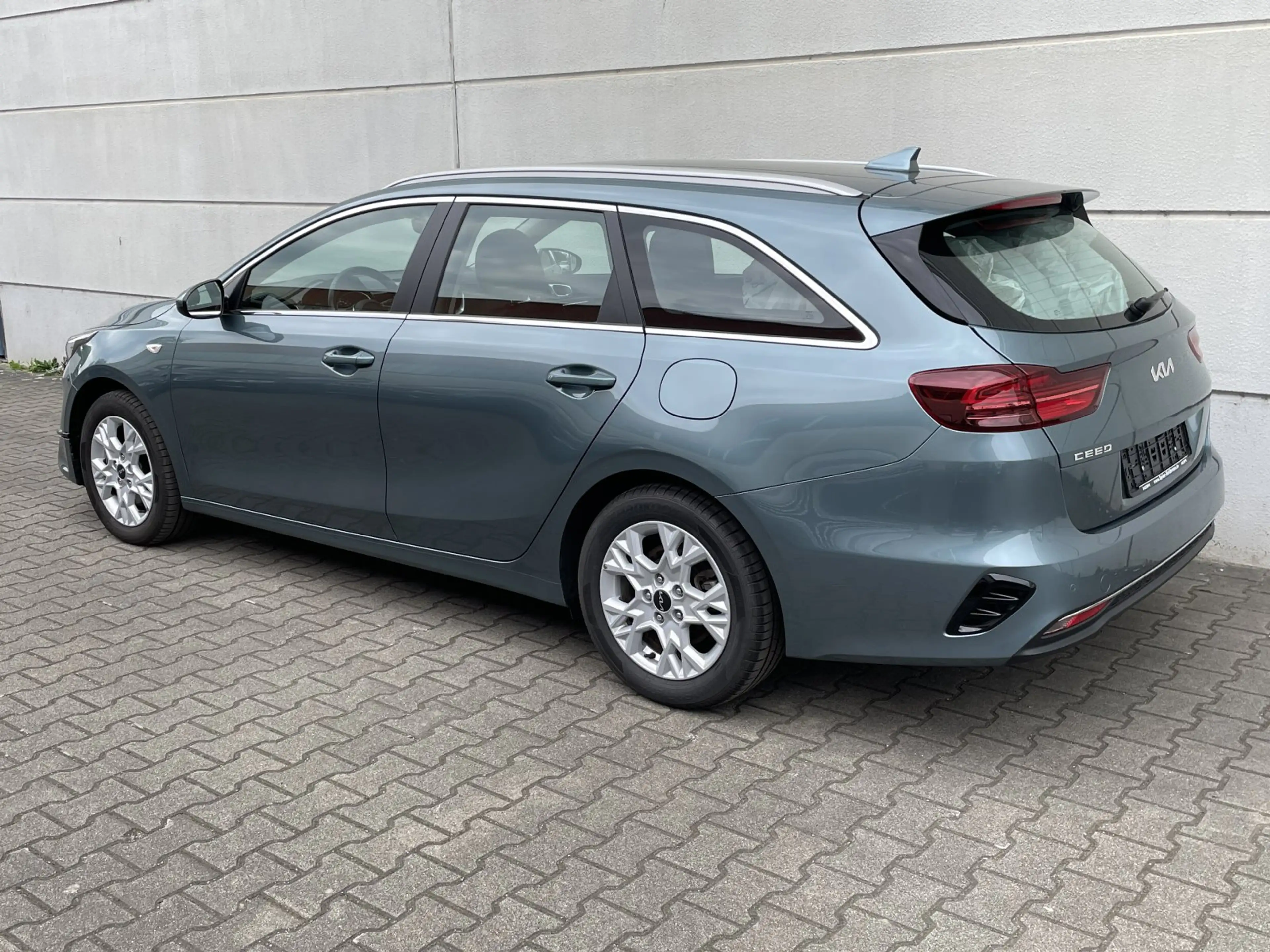 Kia Ceed / cee'd ceed Sportswagon 1.6 CRDi DCT Mild Hybrid  Vision — photo 9