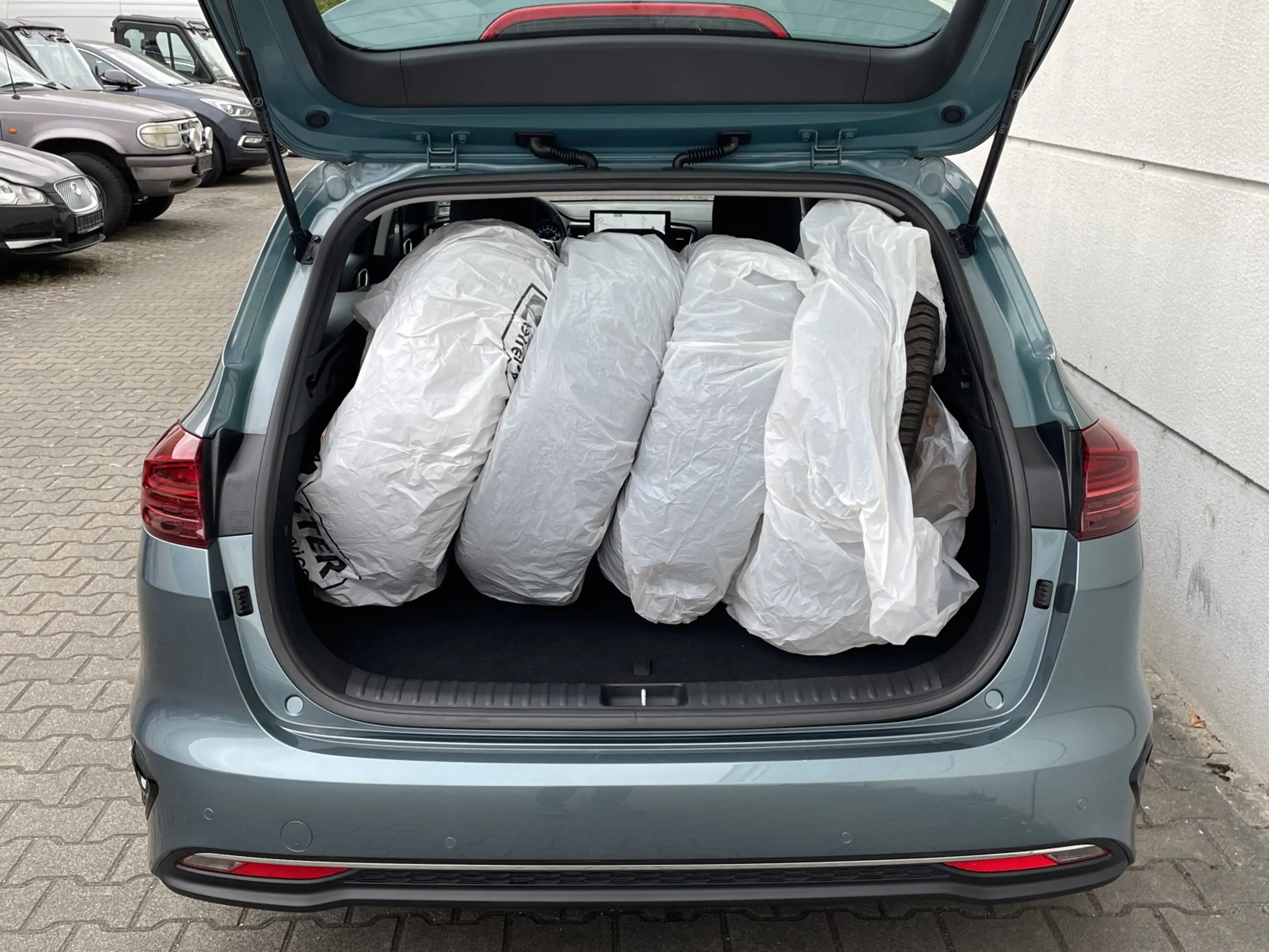 Kia Ceed / cee'd ceed Sportswagon 1.6 CRDi DCT Mild Hybrid  Vision — photo 8