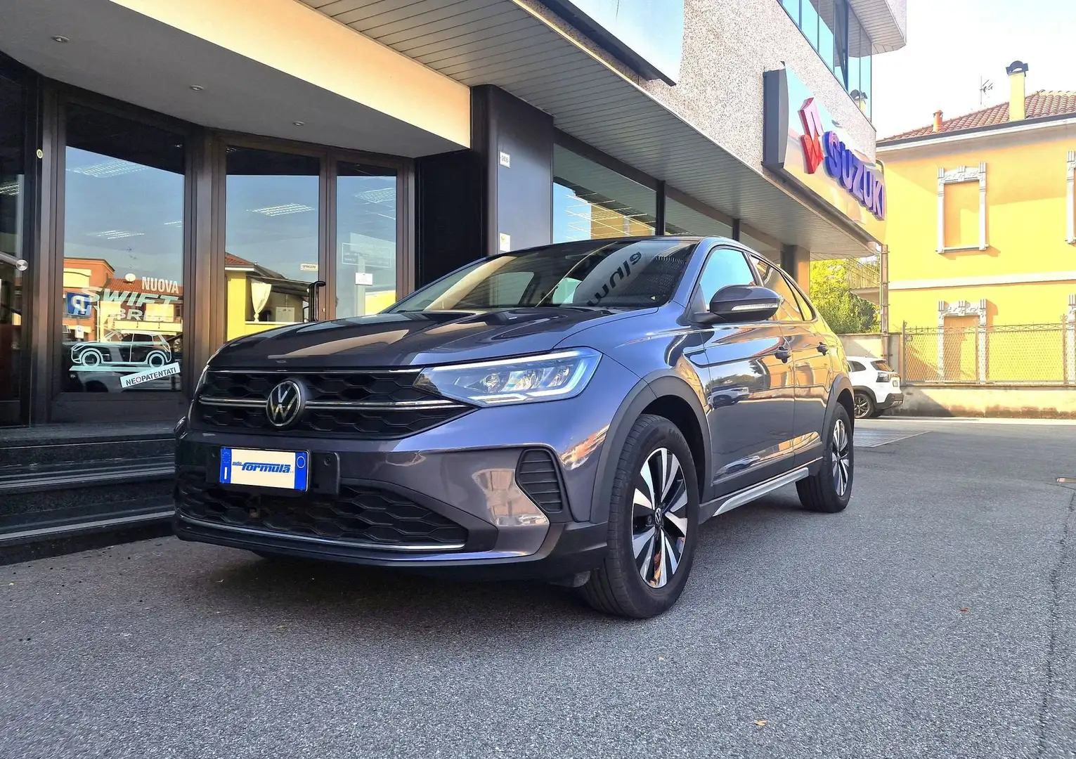 Volkswagen Taigo Taigo 1.0 TSI 110 CV Life Grigio - 1