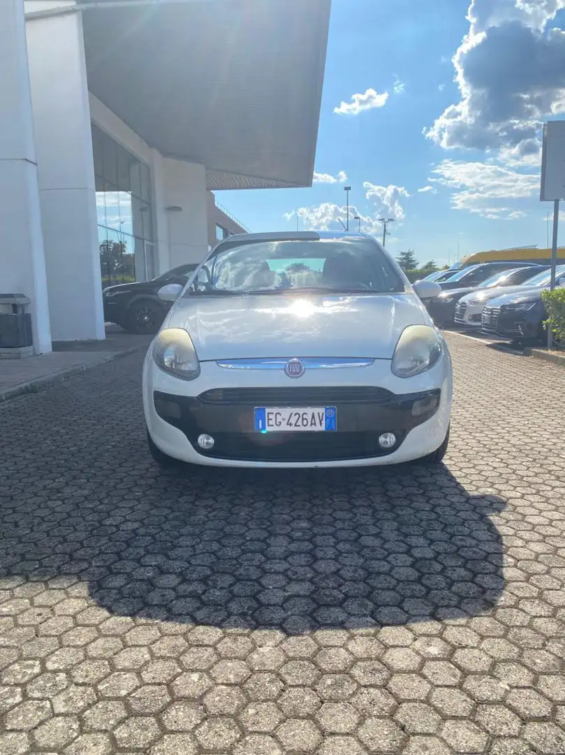 Fiat Punto Evo 1.4 5 porte Dynamic NEO PATENTATO Blanc - 1