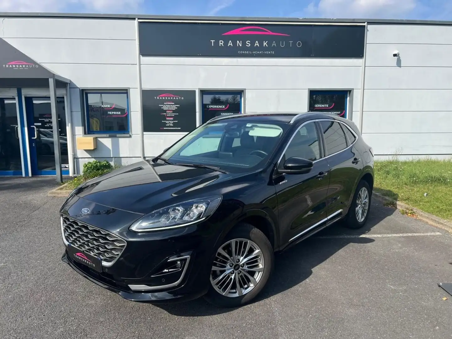 Ford Kuga 2.5 Duratec 190 ch FlexiFuel FHEV E85 Powershift Vignale Noir - 1
