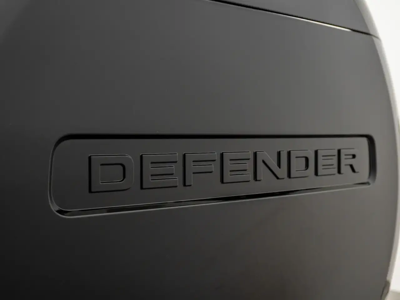 Land Rover Defender photo Land Rover Defender