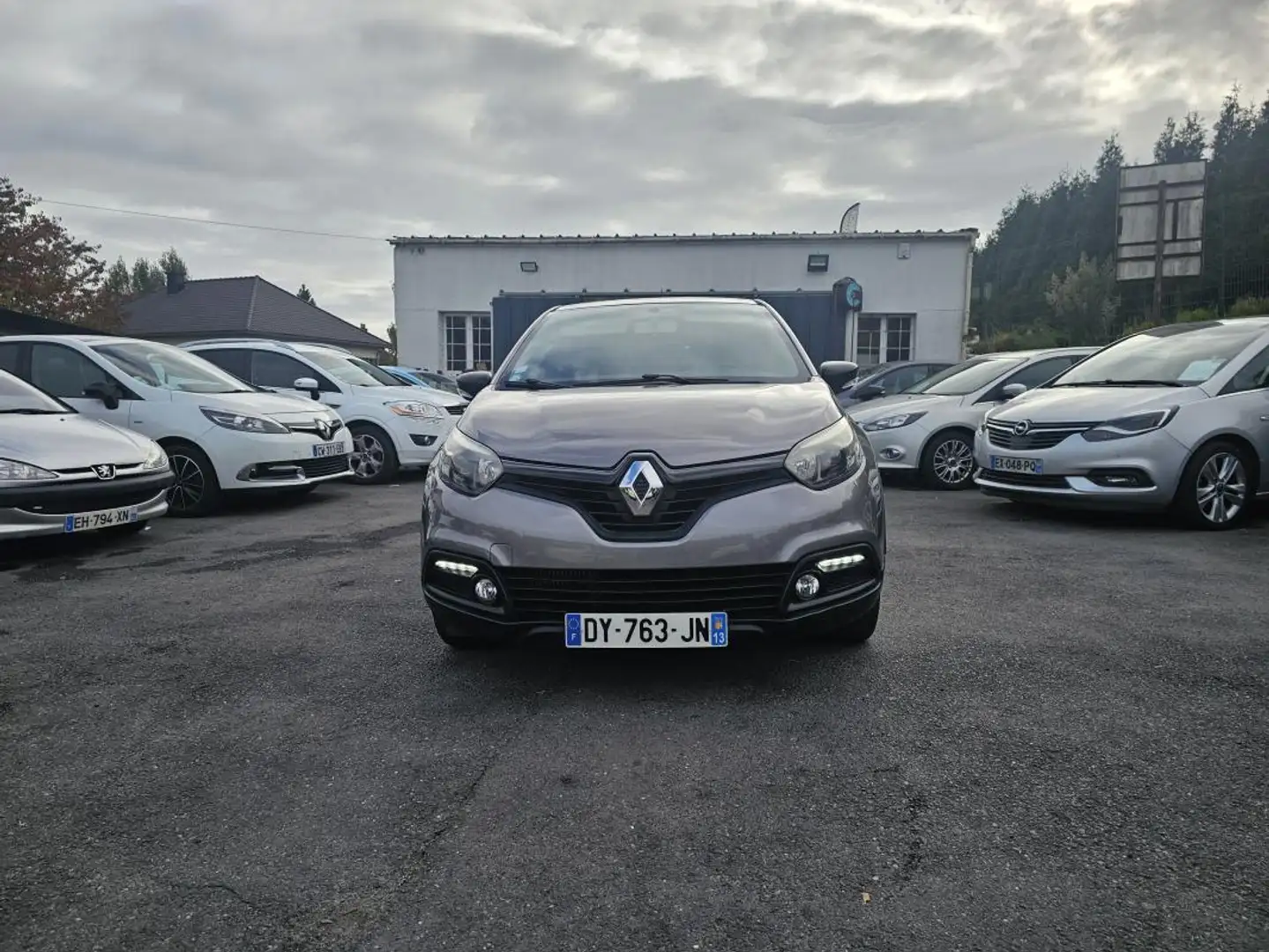Renault Captur LIFE 0.9i 90CH 12V Turbo - 2