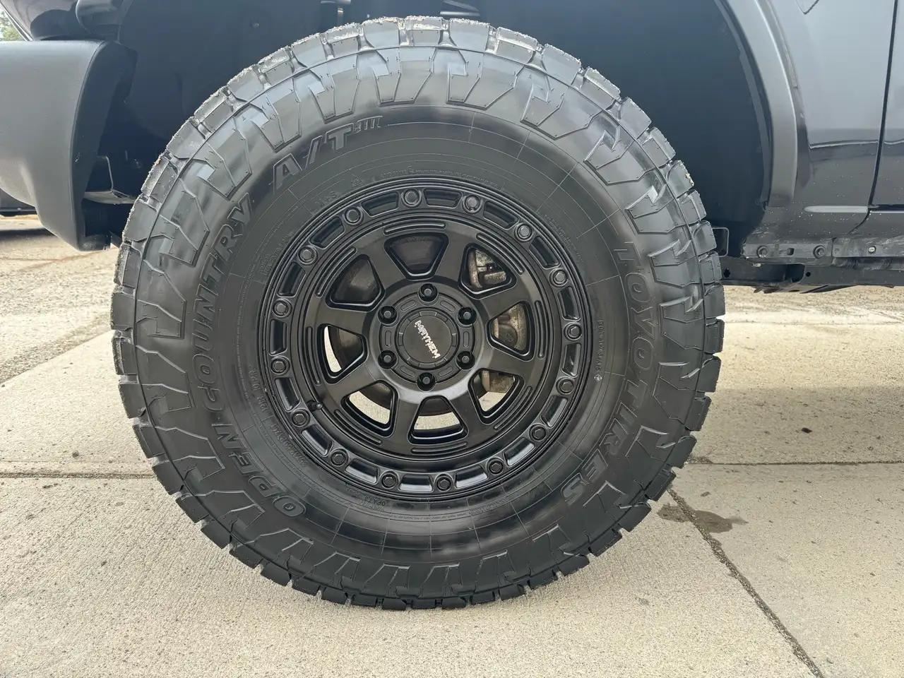 Ford Bronco photo Ford Bronco