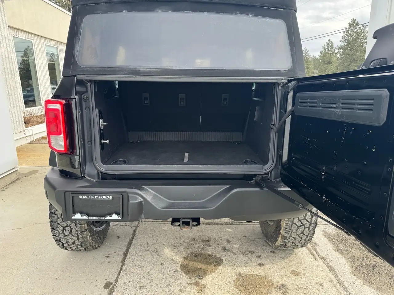 Ford Bronco photo Ford Bronco