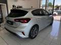 Ford Focus 1.0 125 CV Hybrid ST-Line GOMME M+S Grijs - thumbnail 4