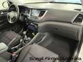 Hyundai TUCSON 1.7 CRDi XPossible Blanc - thumbnail 15