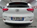 Hyundai TUCSON 1.7 CRDi XPossible Blanc - thumbnail 17