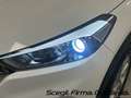 Hyundai TUCSON 1.7 CRDi XPossible Blanc - thumbnail 41
