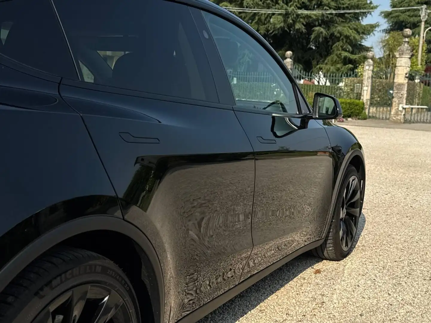 Tesla Model Y Model Y NV36 Long Range AWD Launch Edition Nero - 2