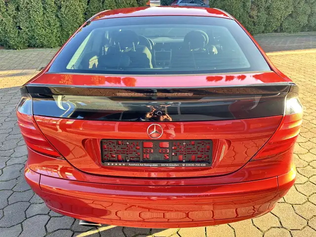 Mercedes-Benz C view 5