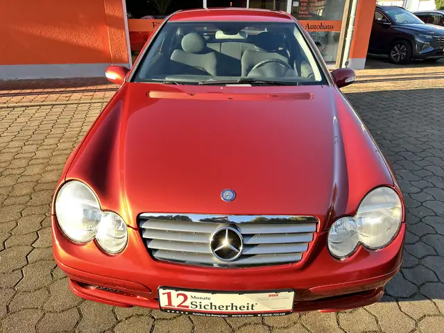 Mercedes-Benz C view 7
