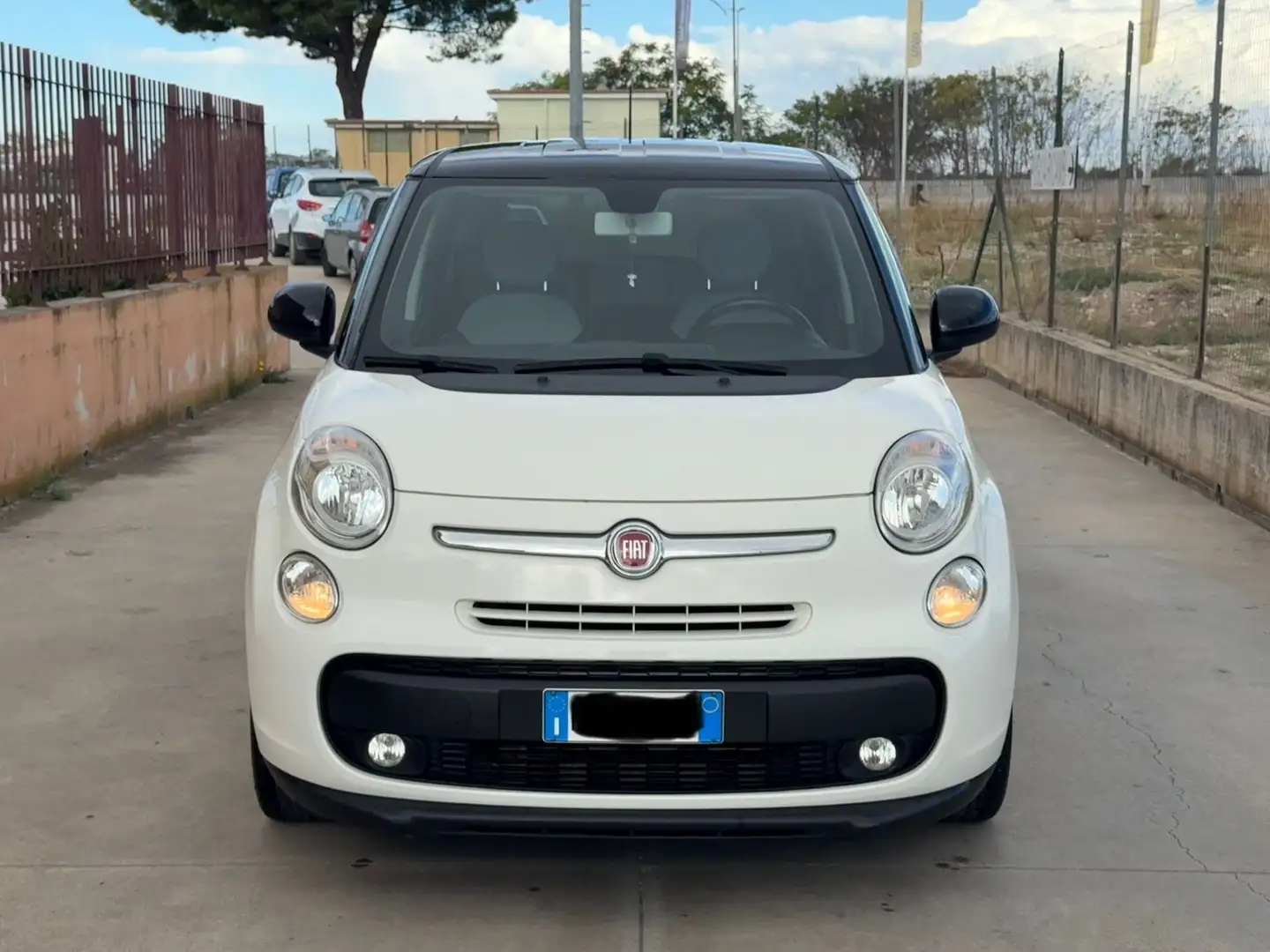 Fiat 500L 500L 1.6 Multijet 120 CV Lounge Blanco - 2