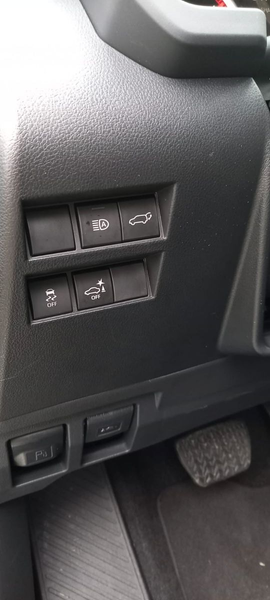 Toyota Land Cruiser 300~70thANV+NEU+EUreg+RearTV+415HP+VOLL+HUD — photo 10