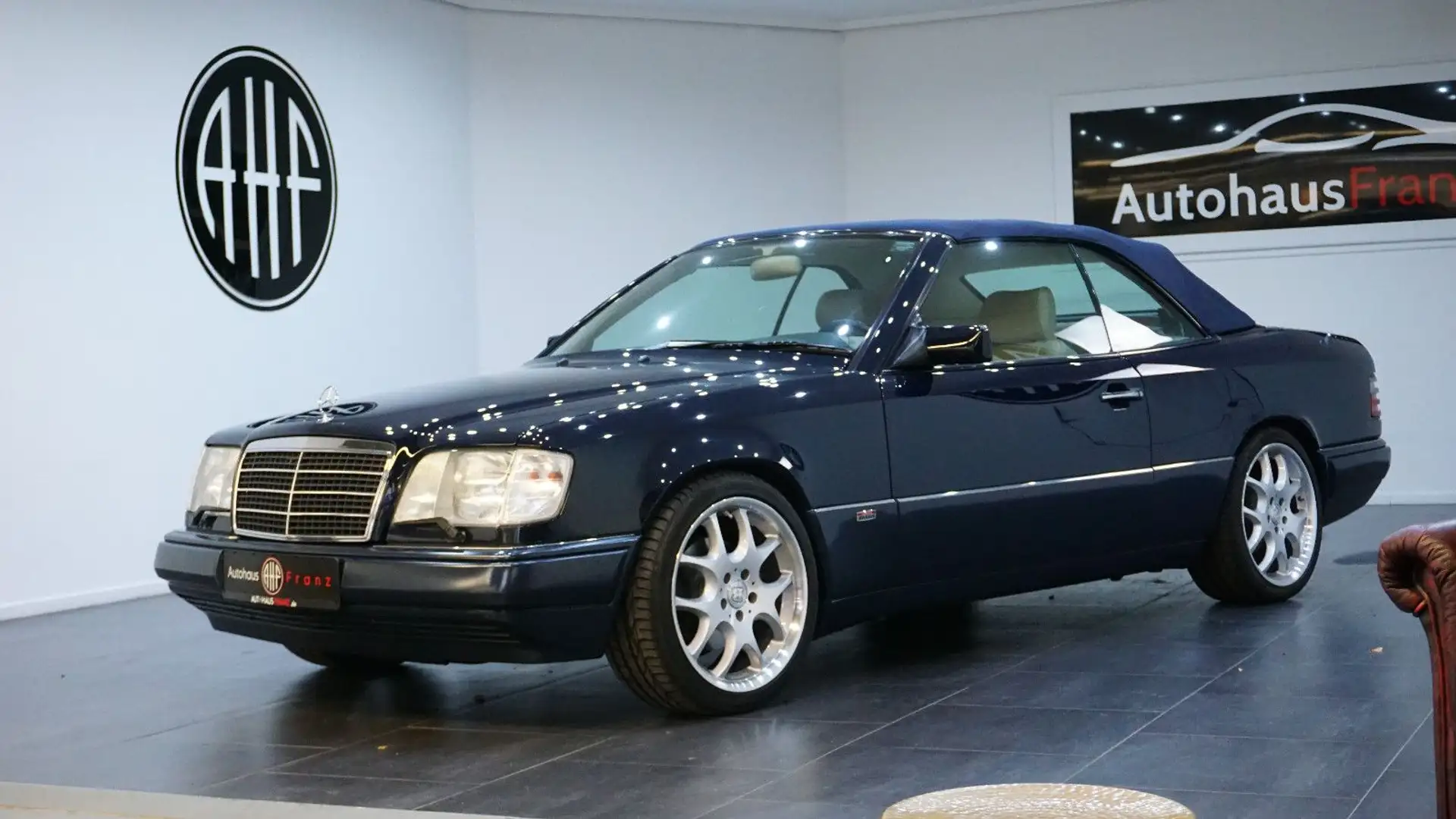 Mercedes-Benz E 320 *Brabus Original umbau*3.6*TOP ZUSTAND Blau - 1