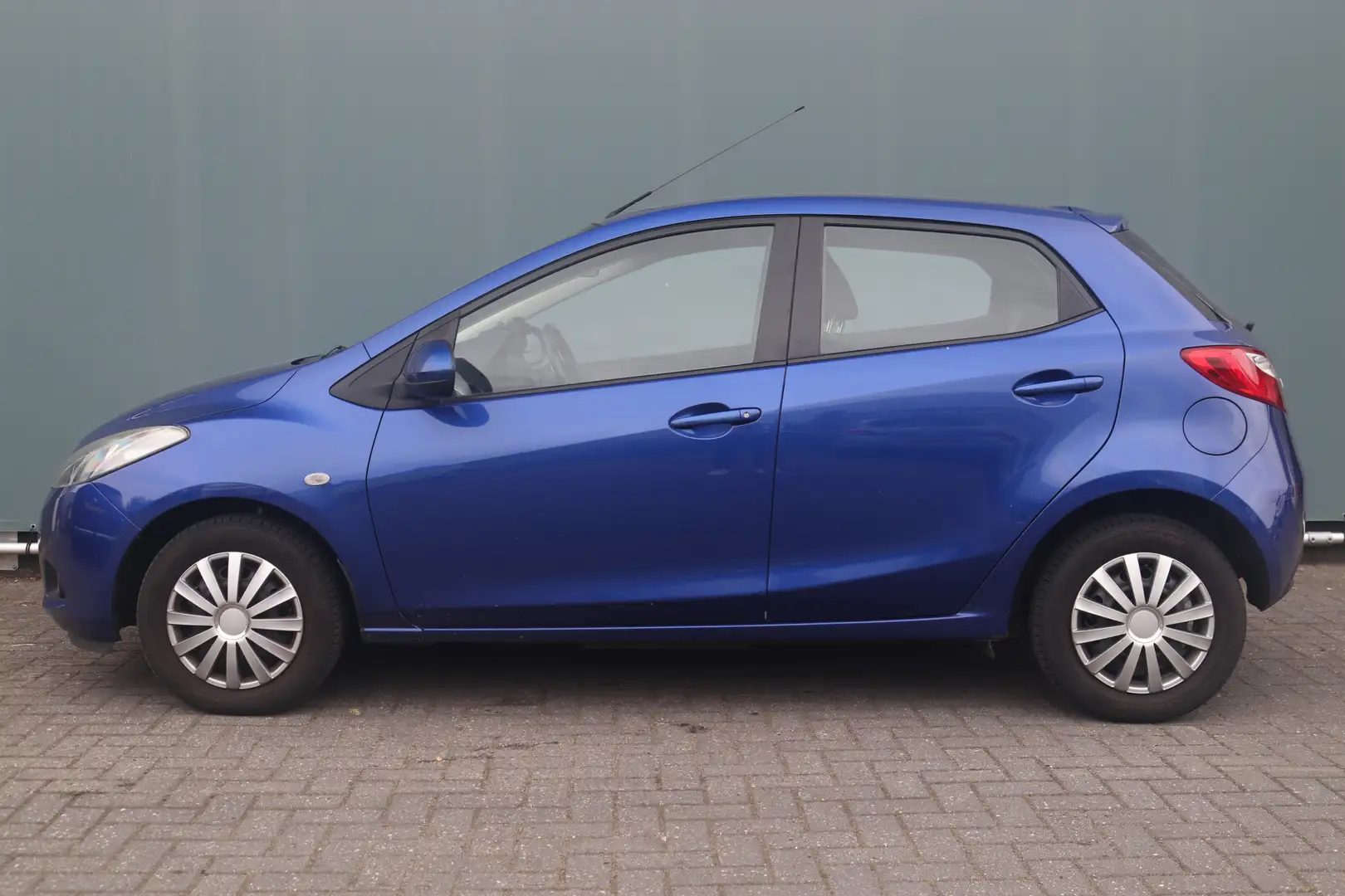 Mazda 2 BJR 2008 1.3hp 86 PK S-VT Touring STUURBEKR. / AIR Blauw - 2