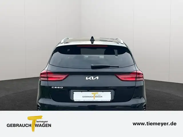 Kia Ceed view 6