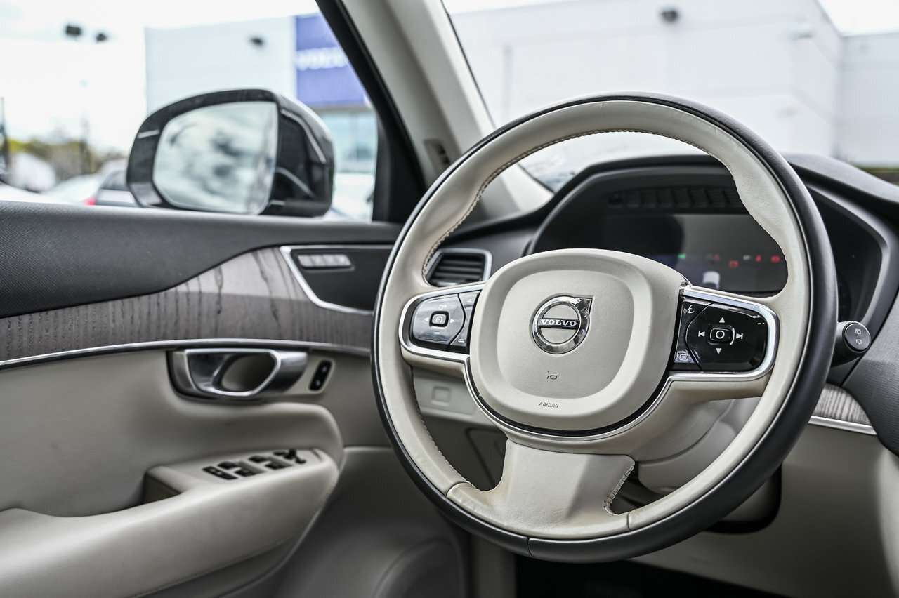2024 Volvo XC90 B6 AWD Plus Bright Theme 7-Seater Blonde Interior thumb 23