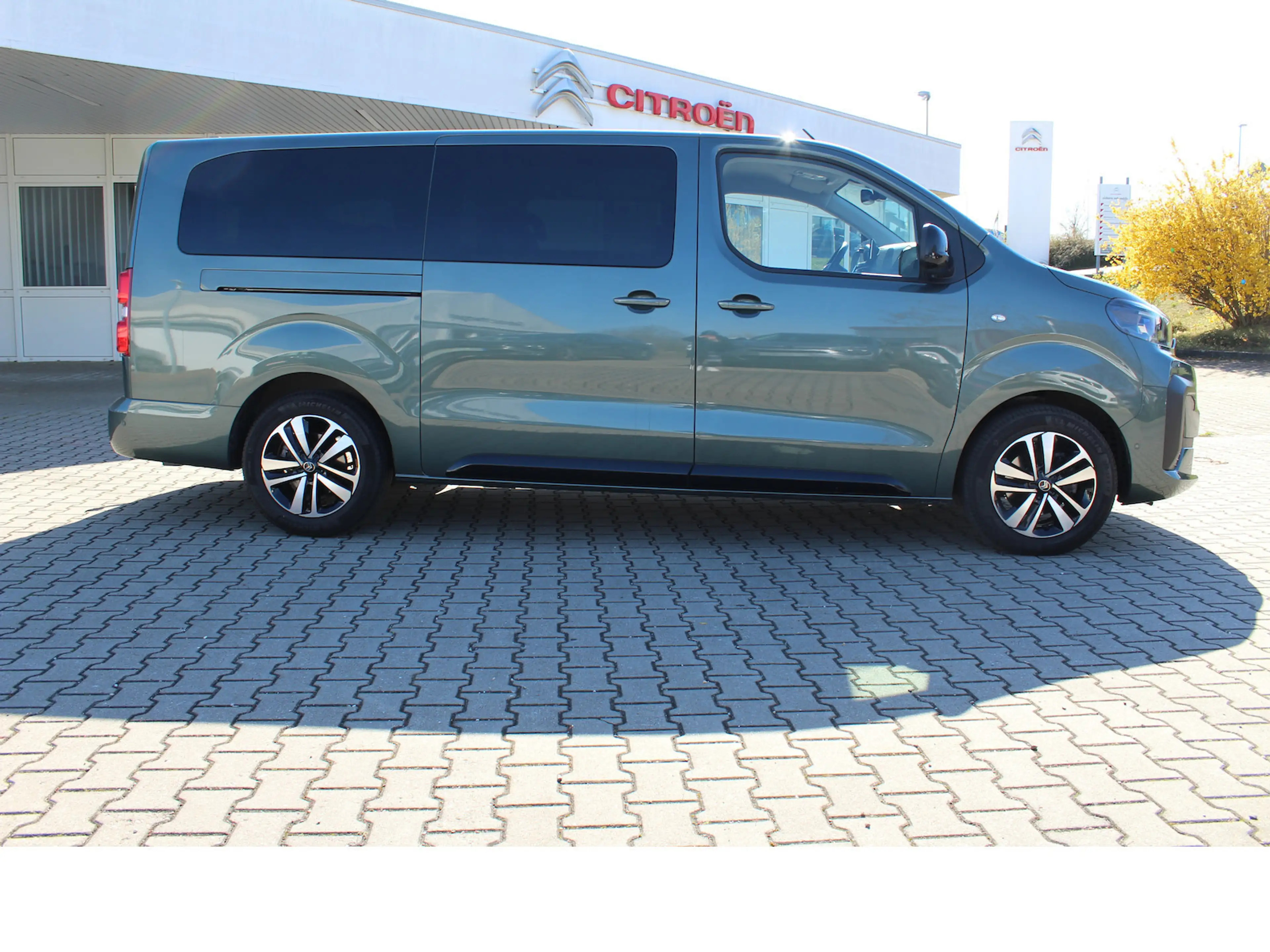 Citroen Spacetourer Plus XL — photo 2