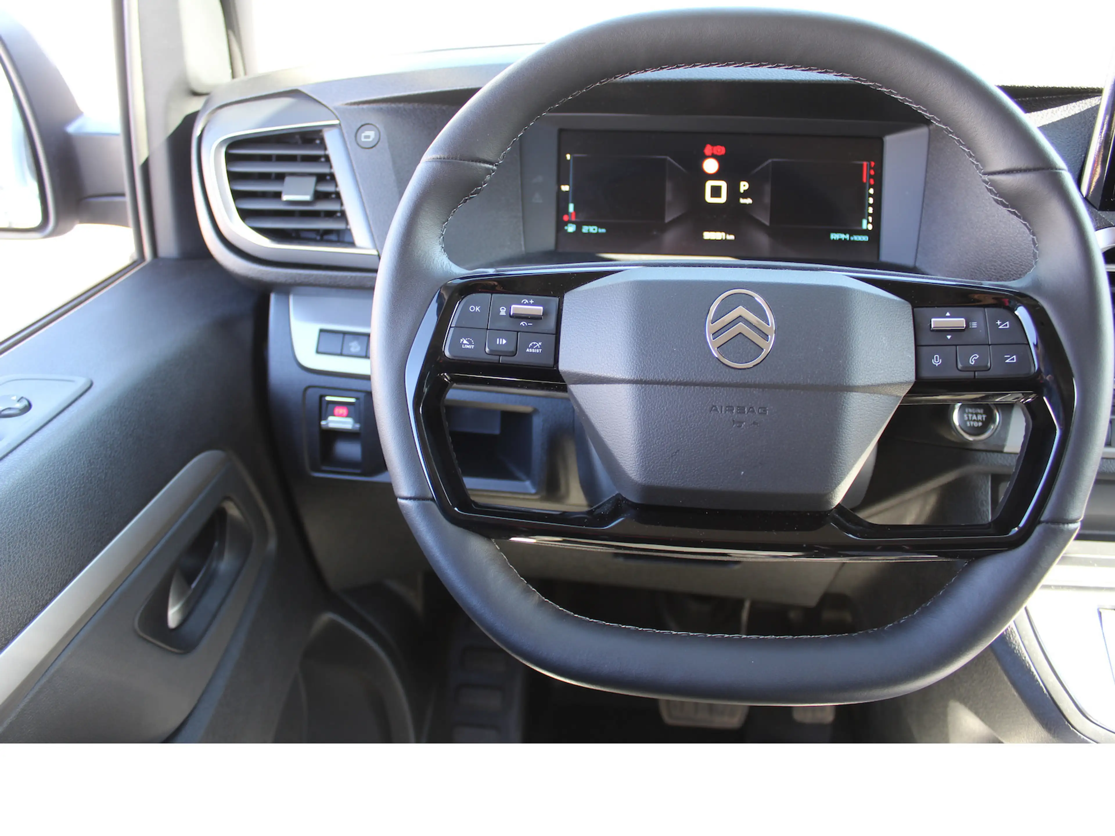 Citroen Spacetourer Plus XL — photo 15