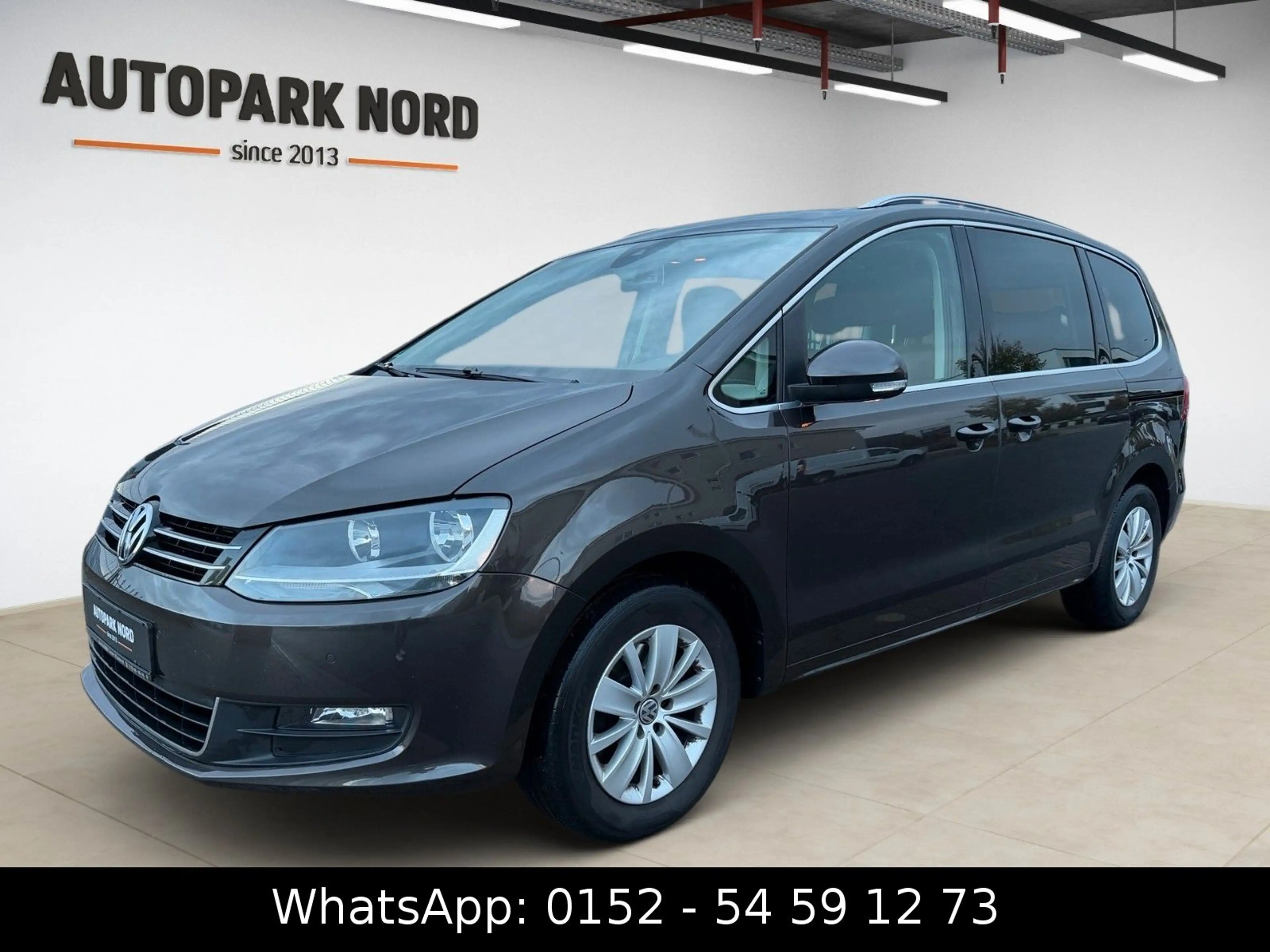 Volkswagen Sharan 2.0 TDI Comfortline BMT - 7-SITZER - AHK